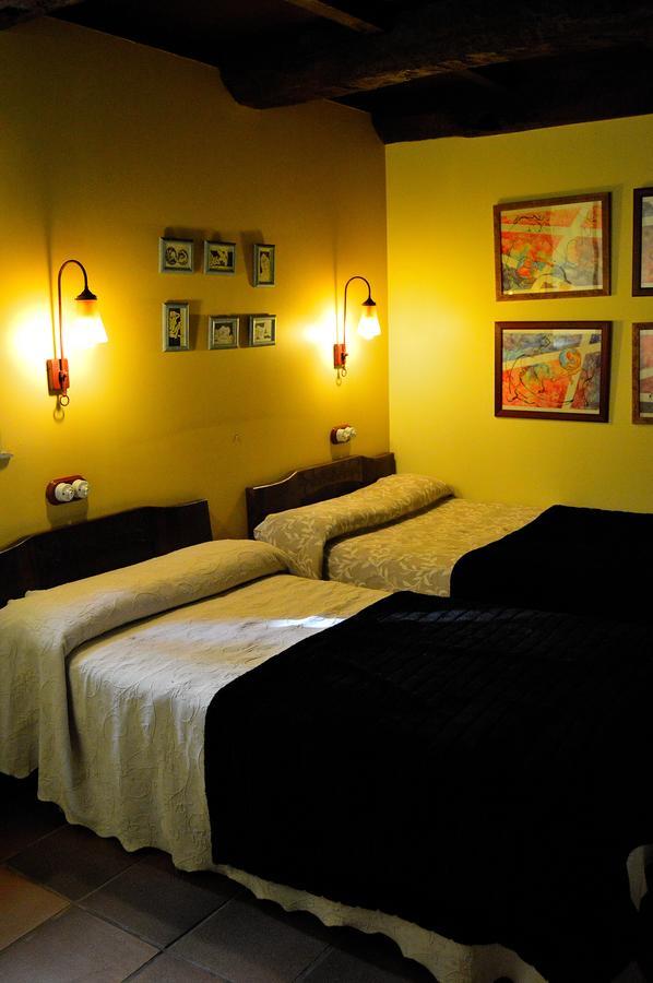 Hotel Casa De Baixo à Lugo Extérieur photo