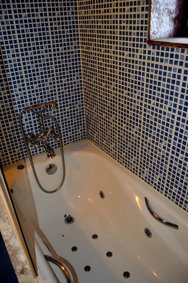 Hotel Casa De Baixo à Lugo Extérieur photo