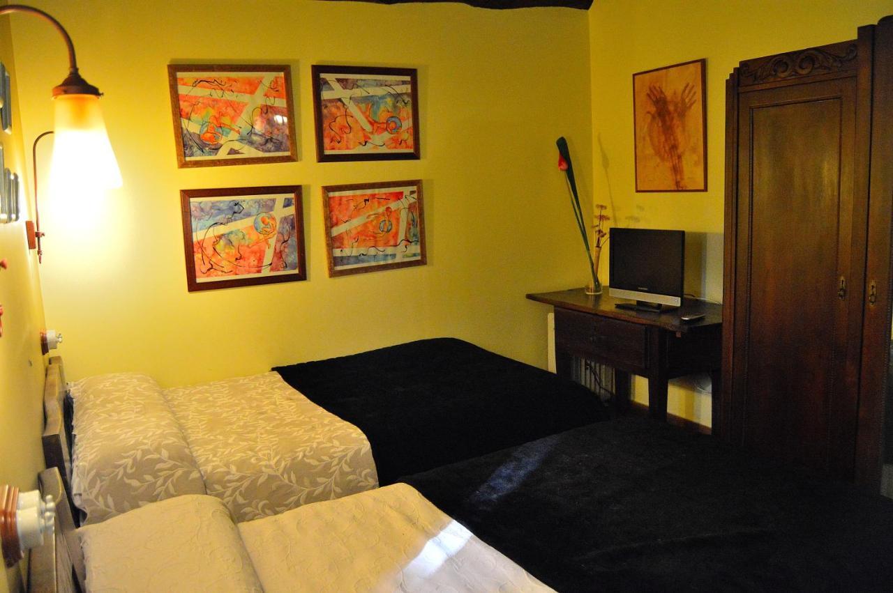 Hotel Casa De Baixo à Lugo Extérieur photo